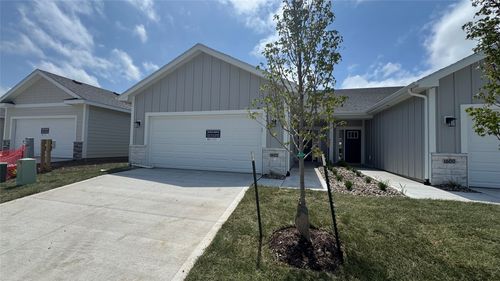 1602 Garland Ave, Norwalk, IA, 50211 | Card Image