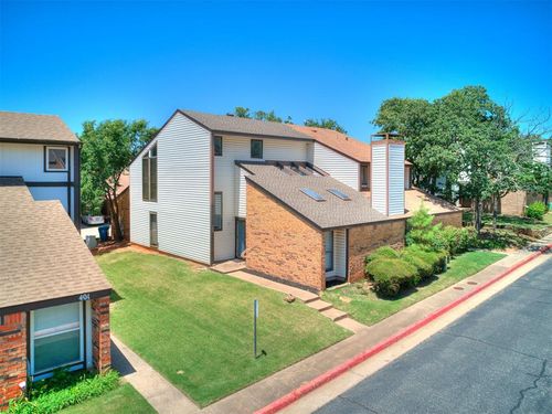 405 Timberwind Rd, Edmond, OK, 73034-3121 | Card Image