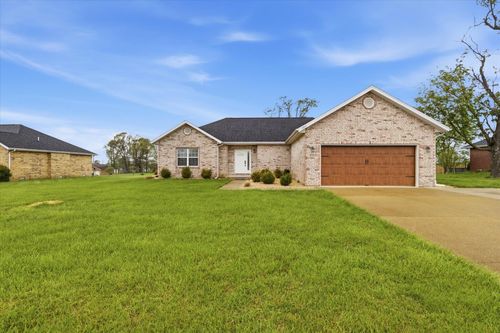 2607 Mayfield Dr, Mountain Grove, MO, 65711-8405 | Card Image