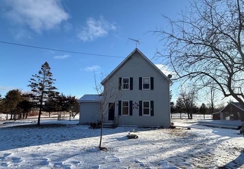 E1509 Rockledge Road, LUXEMBURG, WI, 54217 | Card Image