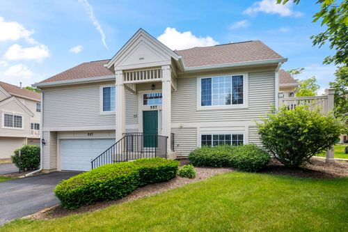557 Cary Woods Cir, Cary, IL, 60013-2069 | Card Image