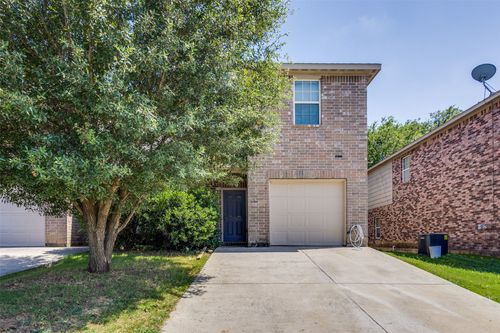 921 Parkplace Rdg, Princeton, TX, 75407-6766 | Card Image