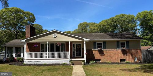 4 Gray Dr, Pasadena, MD, 21122-5508 | Card Image