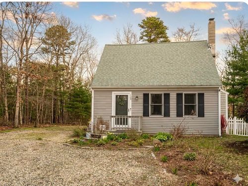 128 Deerfoot Circle, Mashpee, MA, 02649 | Card Image