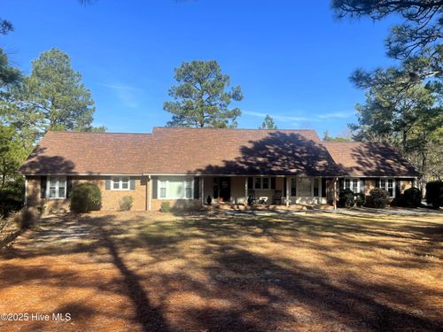 7 Buckhorn Rd, Jackson Springs, NC, 27281-9752 | Card Image