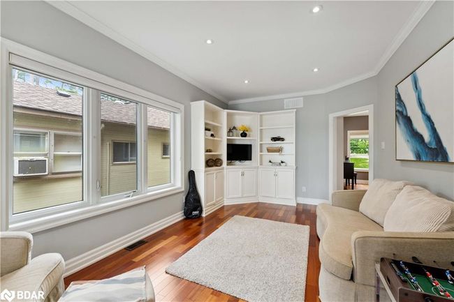 2240 S Orr Lake Rd, House other with 3 bedrooms, 4 bathrooms and 7 parking in Elmvale ON | Image 13