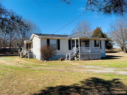 301 S Long, Kiowa, OK, 74553 | Card Image