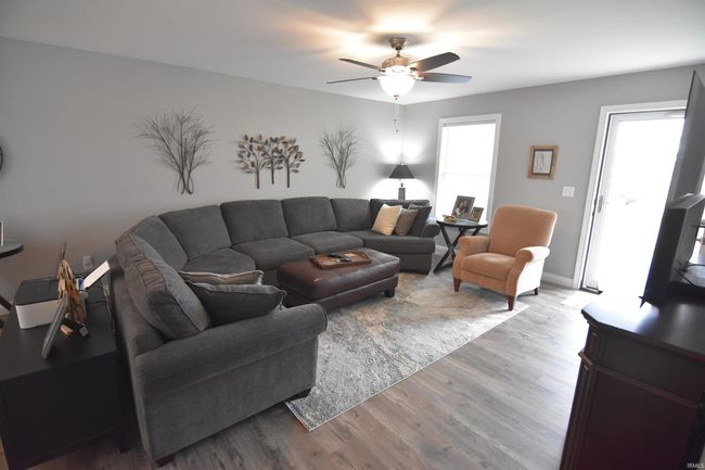 205 W Locust St, Condo with 2 bedrooms, 2 bathrooms and null parking in Fort Branch IN | Image 10
