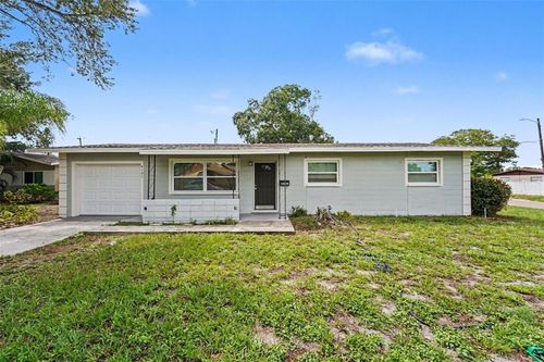 4101 Bluefish Dr Se, St Petersburg, FL, 33705-4205 | Card Image