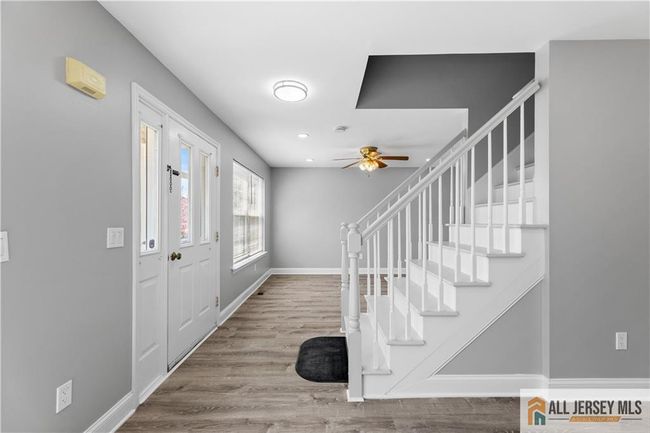142 Lackland Ave, Townhouse with 2 bedrooms, 3 bathrooms and null parking in Piscataway NJ | Image 7
