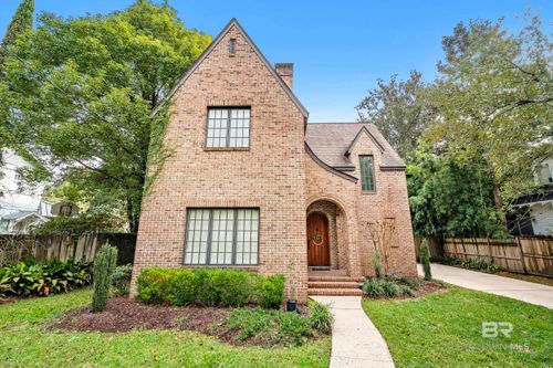 7 Bienville Ave, Mobile, AL, 36606-1463 | Card Image