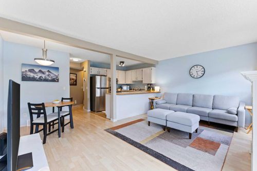 60 Country Hills Villas Nw, Calgary, AB, T3K4S8 | Card Image