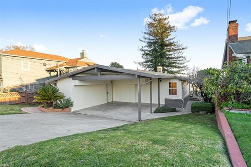 3266 Knowland Ave, Oakland, CA, 94619-2630 | Card Image