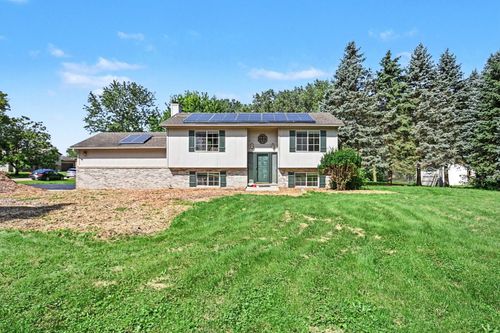 40020 N Adelphi Ave, Beach Park, IL, 60099-9625 | Card Image