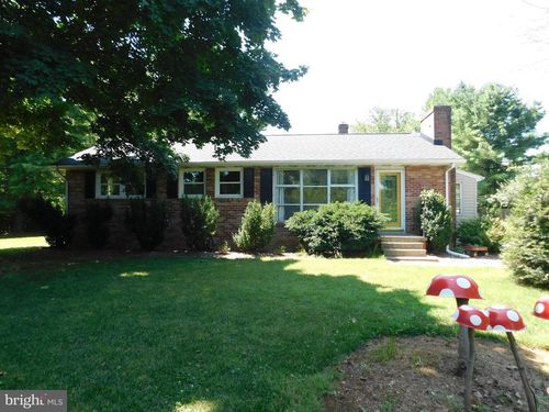 10843 Harry Byrd Hwy, Berryville, VA, 22611-5243 | Card Image