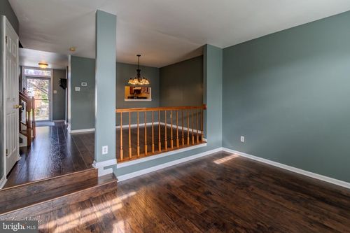 3721 Foxford Stream Rd, NOTTINGHAM, MD, 21236-2949 | Card Image