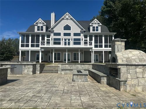926 Fairview Dr, Mineral, VA, 23117-5174 | Card Image