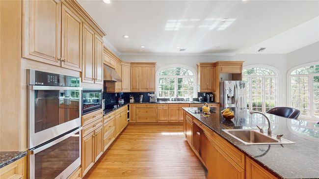 Kitchen | Image 8