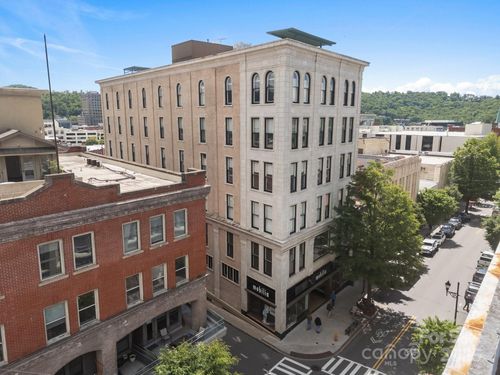 405-84 W Walnut St, Asheville, NC, 28801 | Card Image