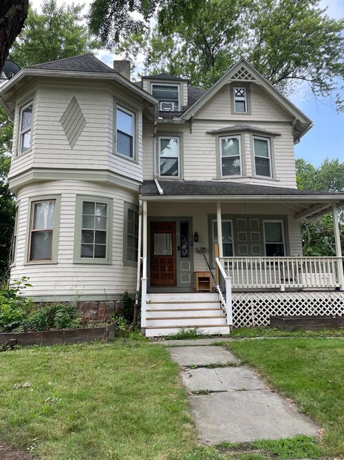 1-65 Oxford St, Hartford, CT, 06105-2915 | Card Image