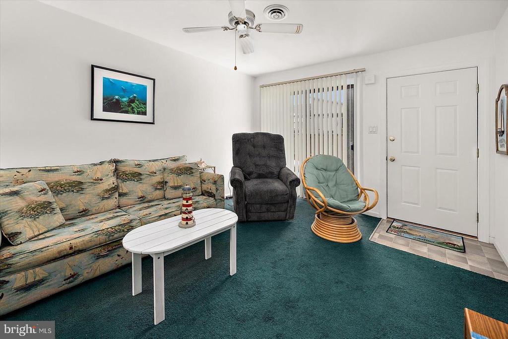 Residential in OCEAN CITY 2