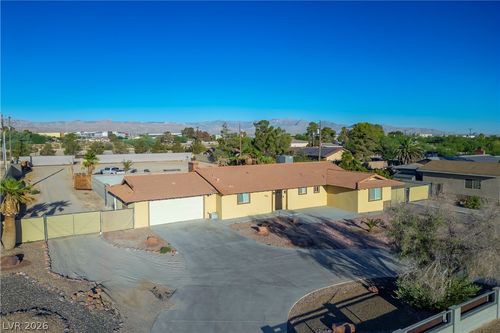 7435 Rogers St, Las Vegas, NV, 89139-5750 | Card Image
