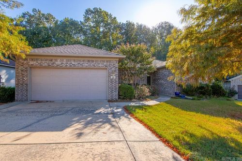 126 Madrid Dr, Benton, AR, 72015-4777 | Card Image