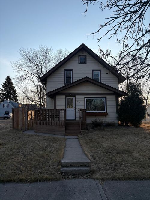 605 15th St S, Benson, MN, 56215-1908 | Card Image
