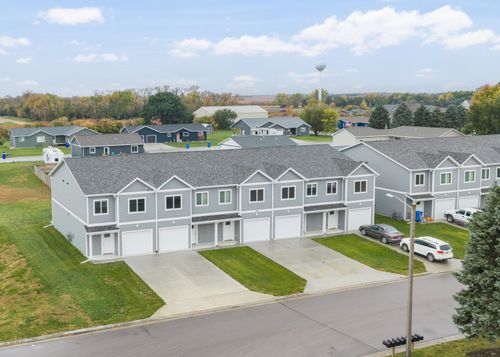 2-725 4th Street Se, Lake Preston, SD, 57249 | Card Image