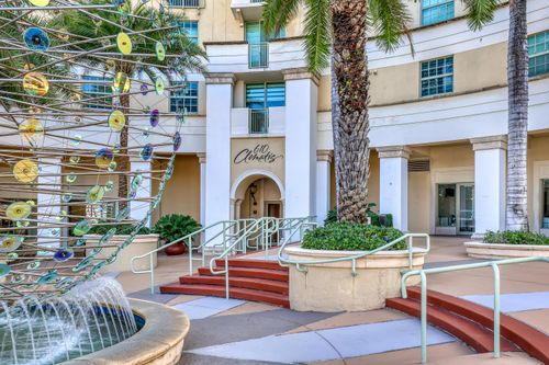 apt-618-610 Clematis St, West Palm Beach, FL, 33401-5324 | Card Image