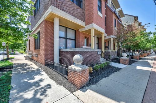 11901 Detroit Ave, Lakewood, OH, 44107-3004 | Card Image