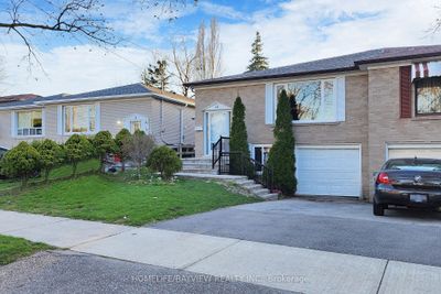 MAIN - 14 Crispin Cres, Home with 3 bedrooms, 1 bathrooms and 2 parking in North York ON | Image 3