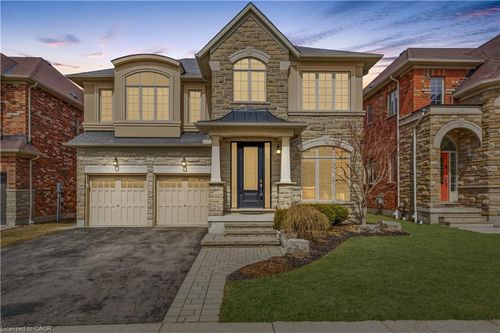 448 Rideau River St, Waterloo, ON, N2V2Y5 | Card Image