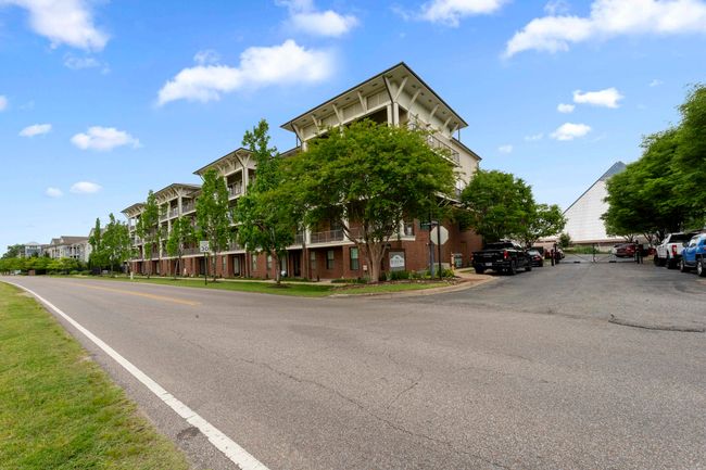 APT-105 - 380 N Island Dr, Condo with 2 bedrooms, 2 bathrooms and null parking in Memphis TN | Image 33