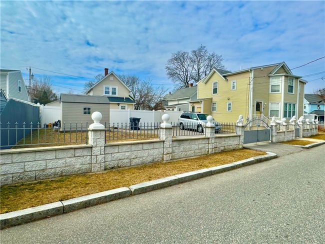 50 Washington Ave, House other with 3 bedrooms, 2 bathrooms and 4 parking in Riverside RI | Image 31