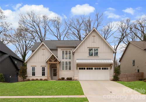 1527 Saint George St, Charlotte, NC, 28205-5333 | Card Image