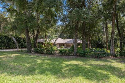 185 River Oaks Circle, House other with 4 bedrooms, 2 bathrooms and null parking in Sanford FL | Image 3