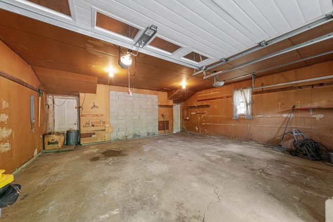 Garage Interior.jpg | Image 46