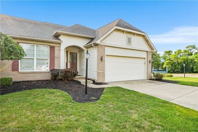 Single story home with a front yard | Image 2