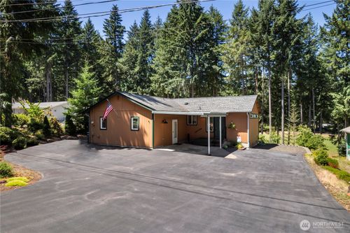 81 E Dunoon Pl, Shelton, WA, 98584-9619 | Card Image