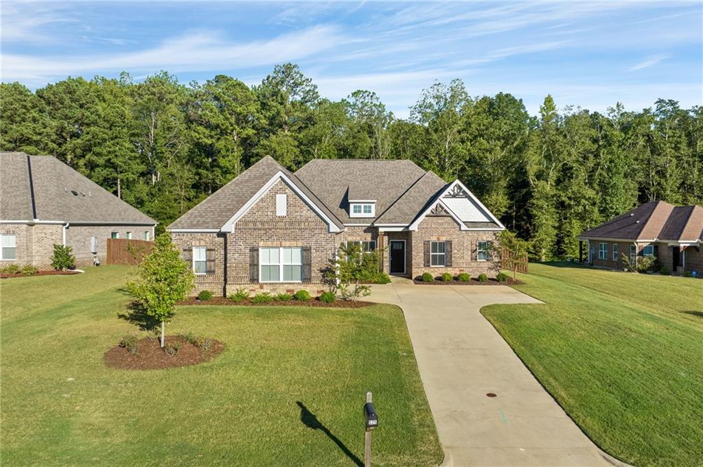 Towne Lake Pkwy, Opelika, AL 36804
