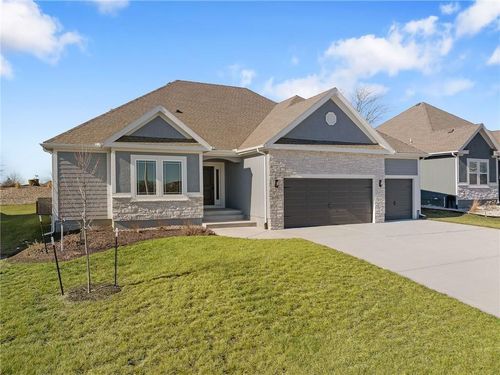 6926 Ne 102nd St, Kansas City, MO, 64156-3133 | Card Image