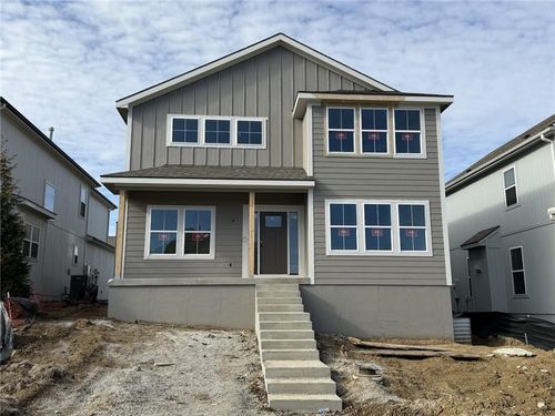 3920 Stoney Brook Dr, Lee's Summit, MO, 64082-3828 | Card Image