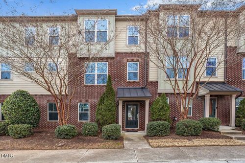 1561 Rodessa, Raleigh, NC, 27607 | Card Image