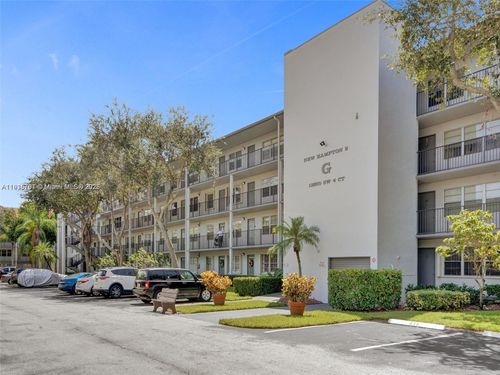 apt-305g-13250 Sw 4th Ct, Pembroke Pines, FL, 33027-2007 | Card Image