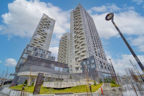 1327-498 Caldari Road, Vaughan, ON, L4K4L1 | Card Image