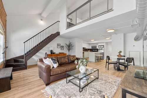 336-1100 Lansdowne Ave, Toronto, ON, M6H4K1 | Card Image