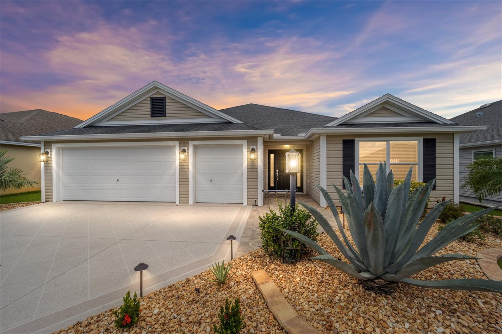 Yellowstone Ct, The Villages, FL 32163