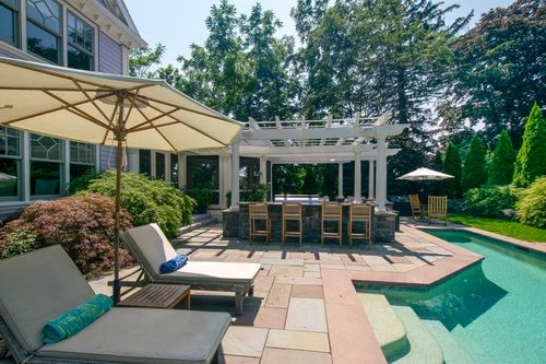 16 Meriam St, Lexington, MA, 02420-3640 | Card Image