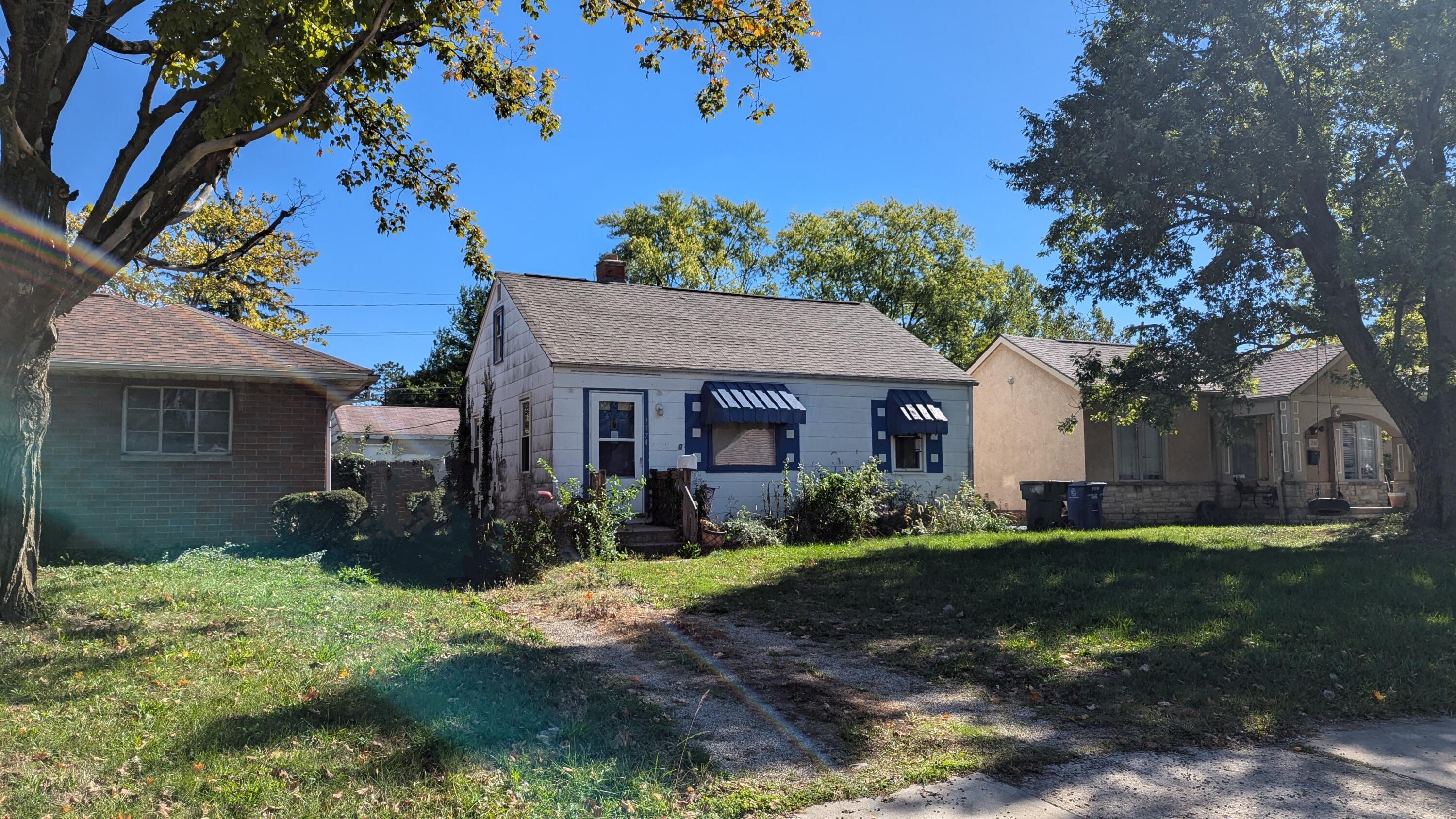 Grasmere Ave, Columbus, OH 43224